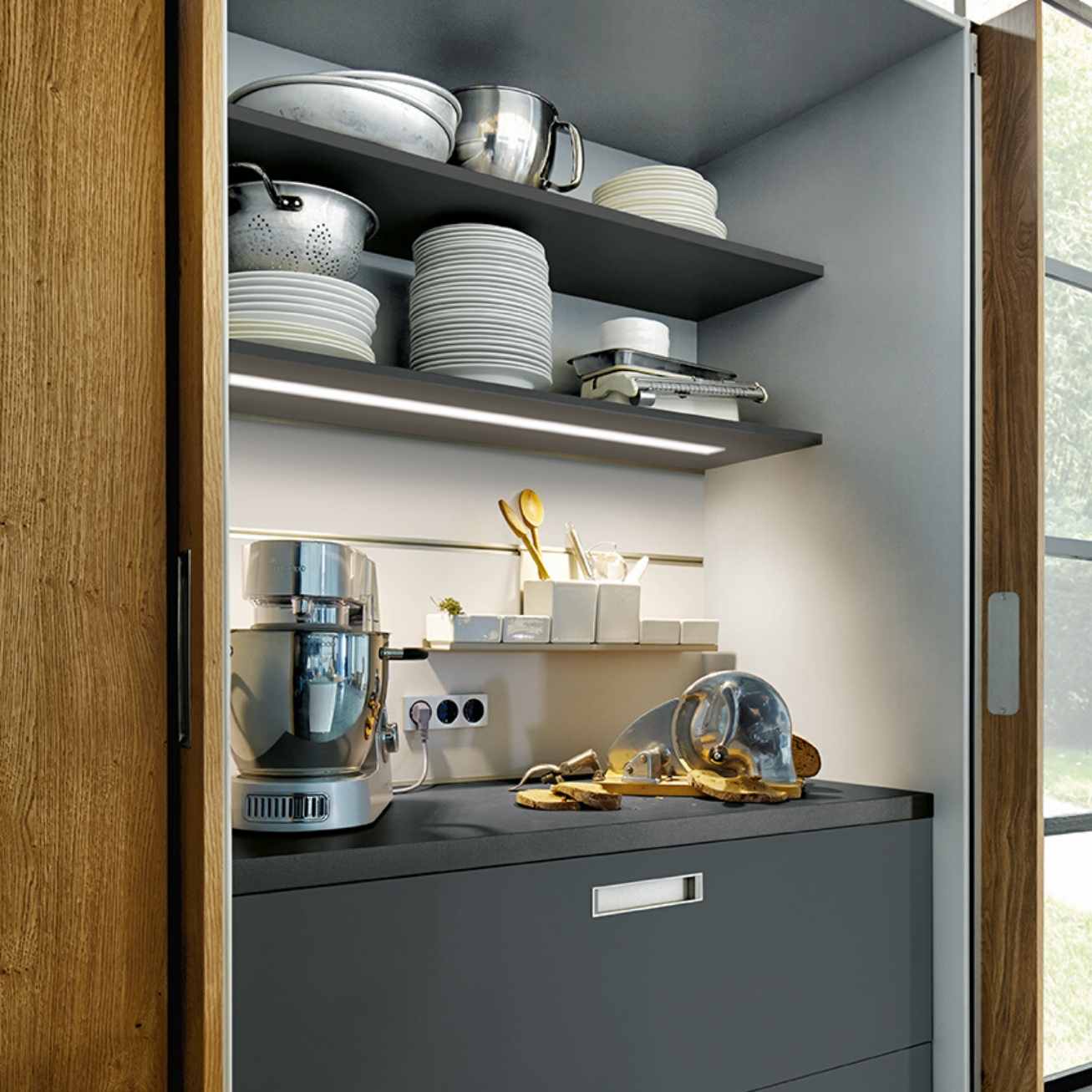 Next 125, NX502 Concealed Kitchen Appliances